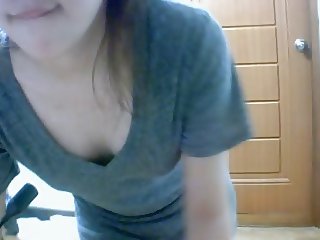 Korean webcam girl throw off her clothes and showing pussy