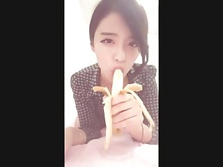 (SV) Banana Blowjob