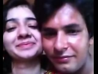 Pakistani Couple Honeymoon